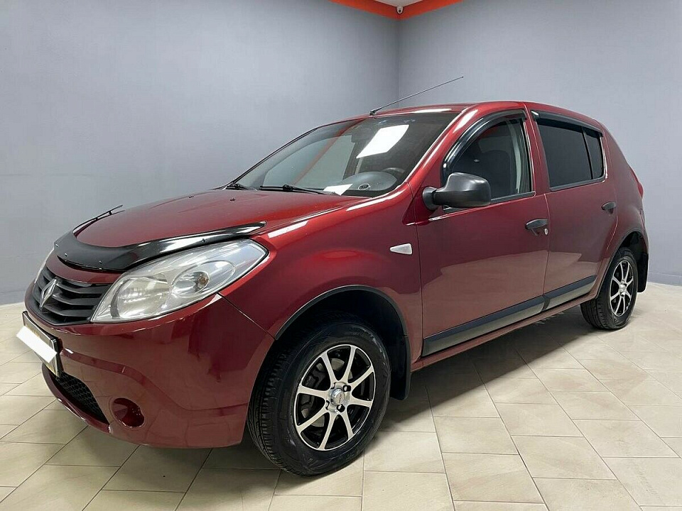 Renault SANDERO